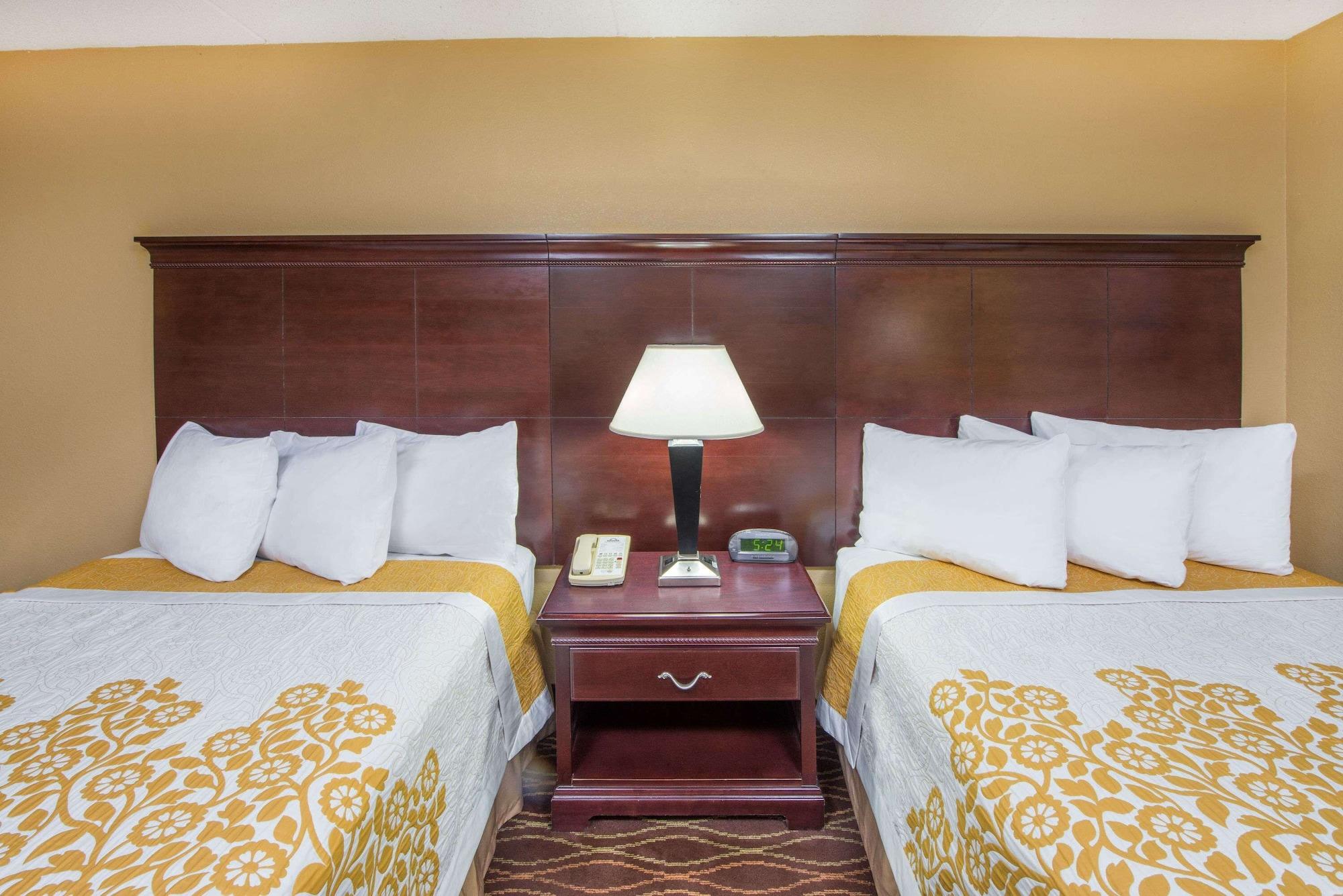 Days Inn By Wyndham Paducah Kültér fotó